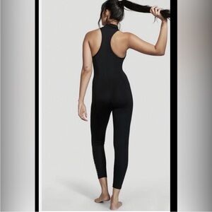 Victoria’s Secret Black Zip-Front Sleeveless Fitted Jumpsuit L never worn